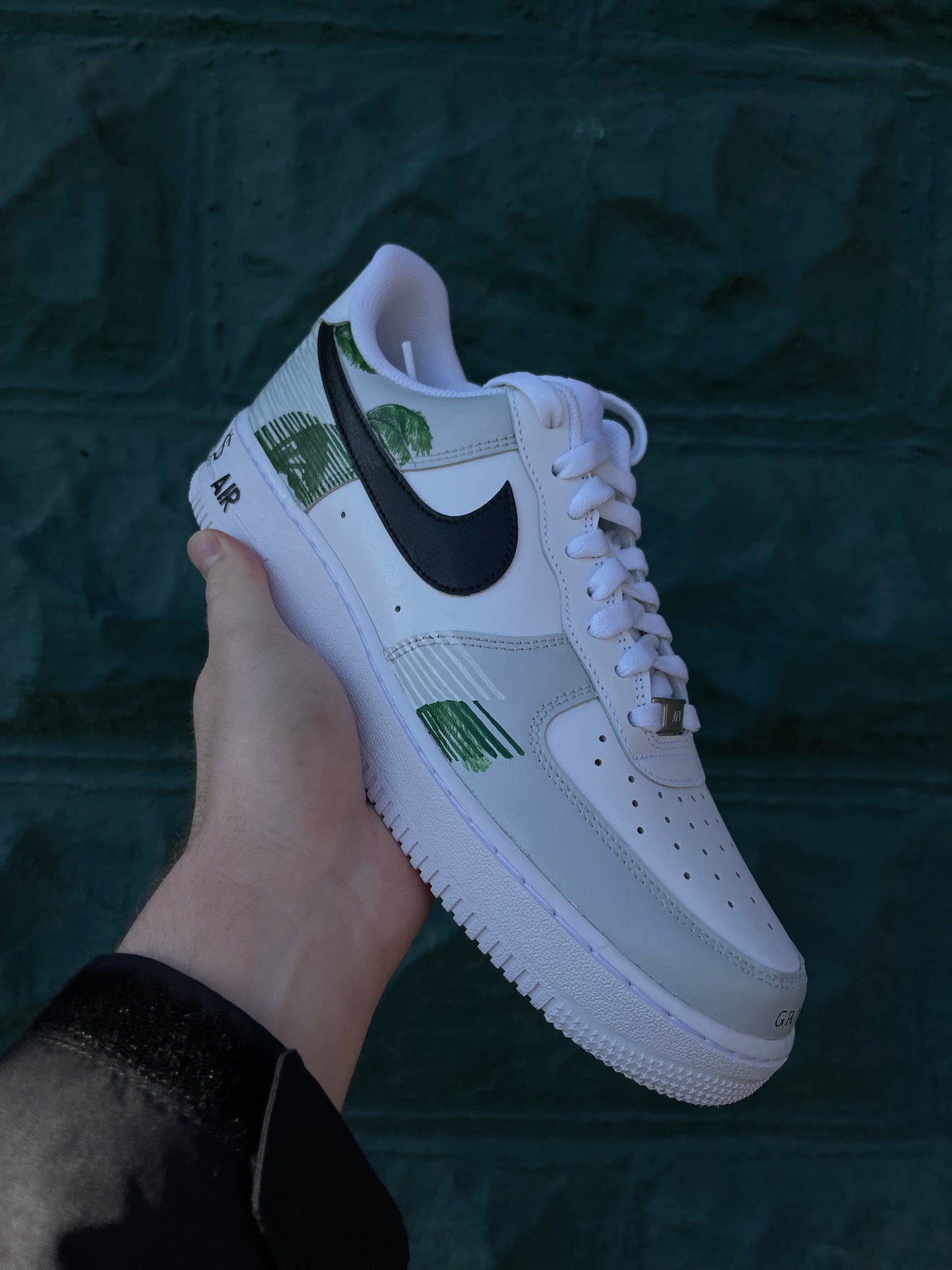 Gray/Grey Customs
